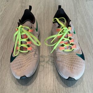 Nike Air Pegasus Zoom Size 8